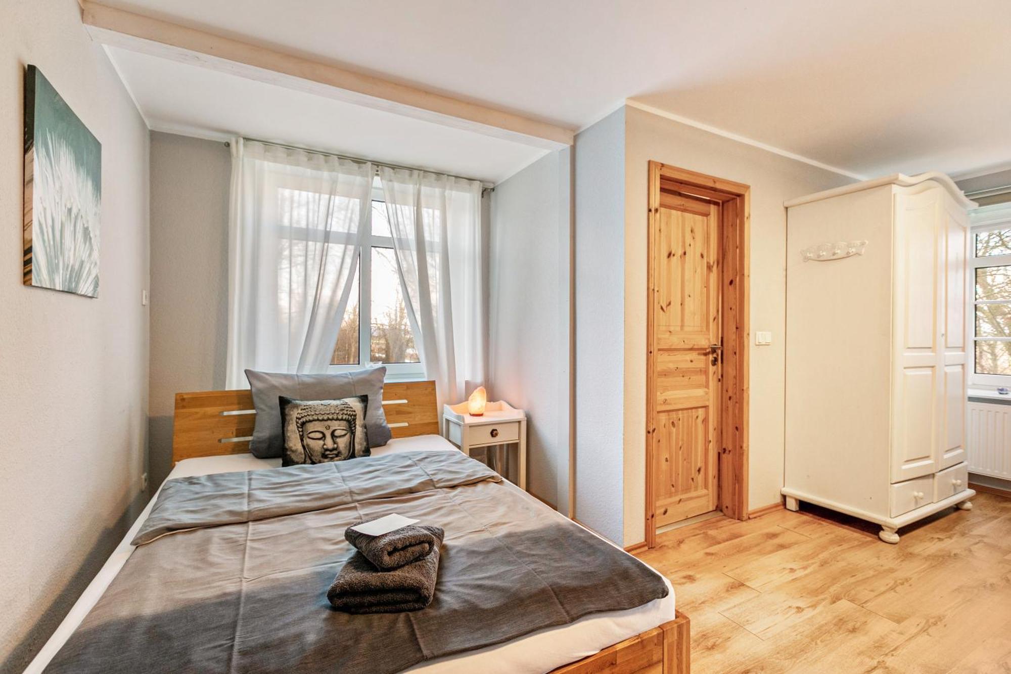Blauquarz Und Rauchquarz Apartment Reussenkoge Ngoại thất bức ảnh