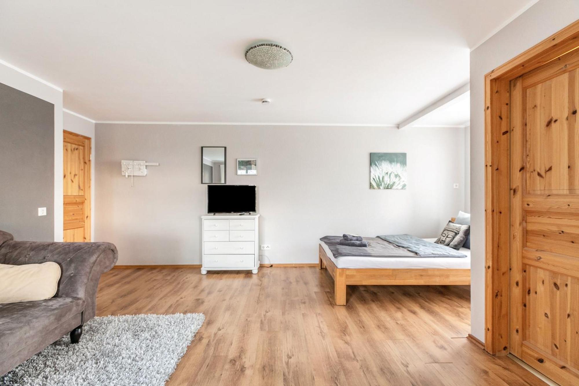Blauquarz Und Rauchquarz Apartment Reussenkoge Ngoại thất bức ảnh